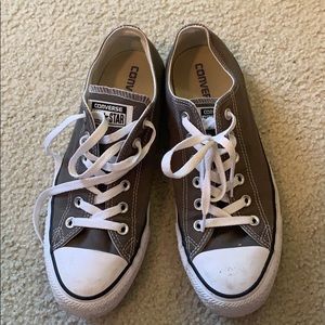 dark grey converse